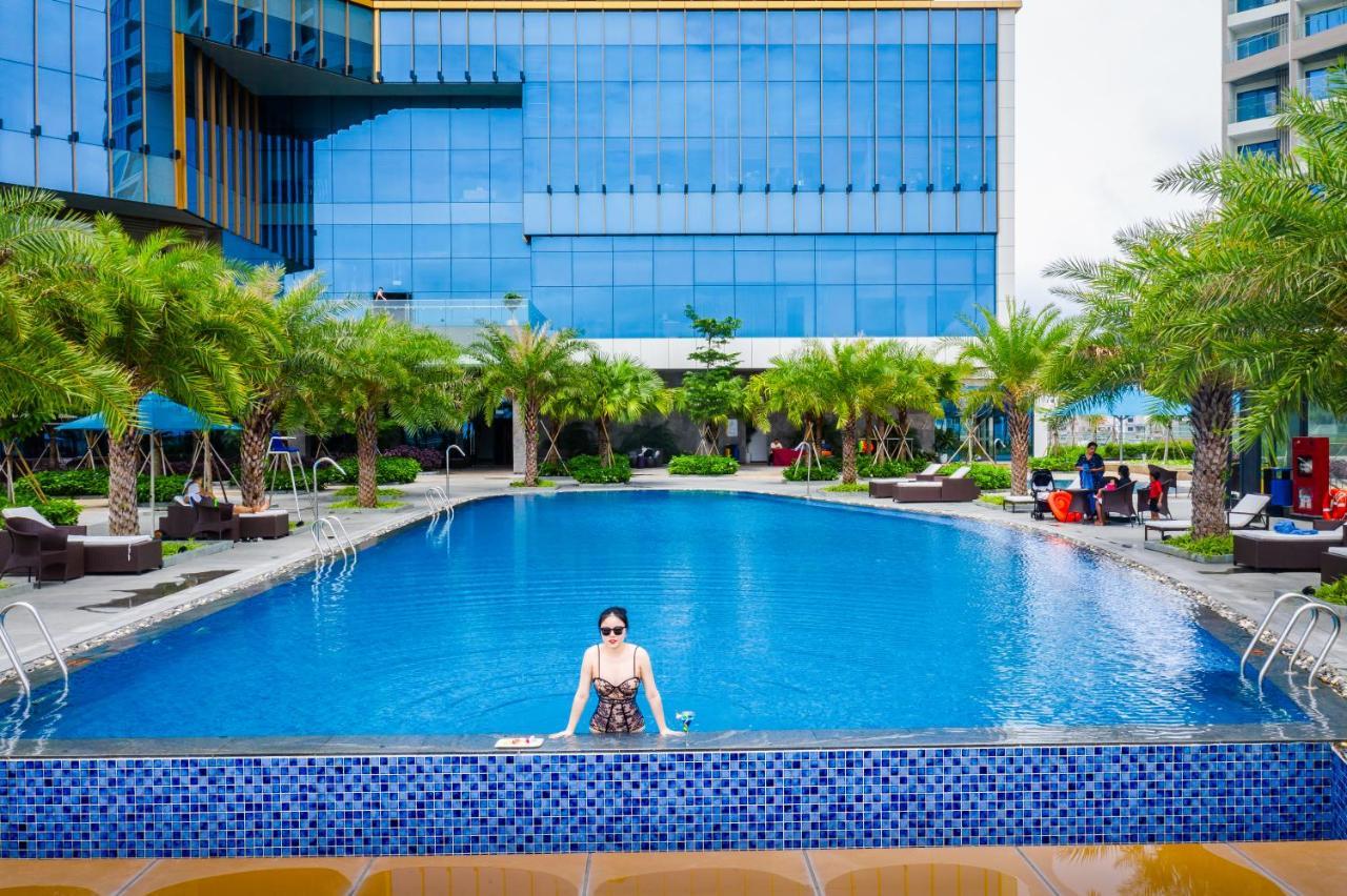 Muong Thanh Luxury Ha Long Centre Hotel Bagian luar foto