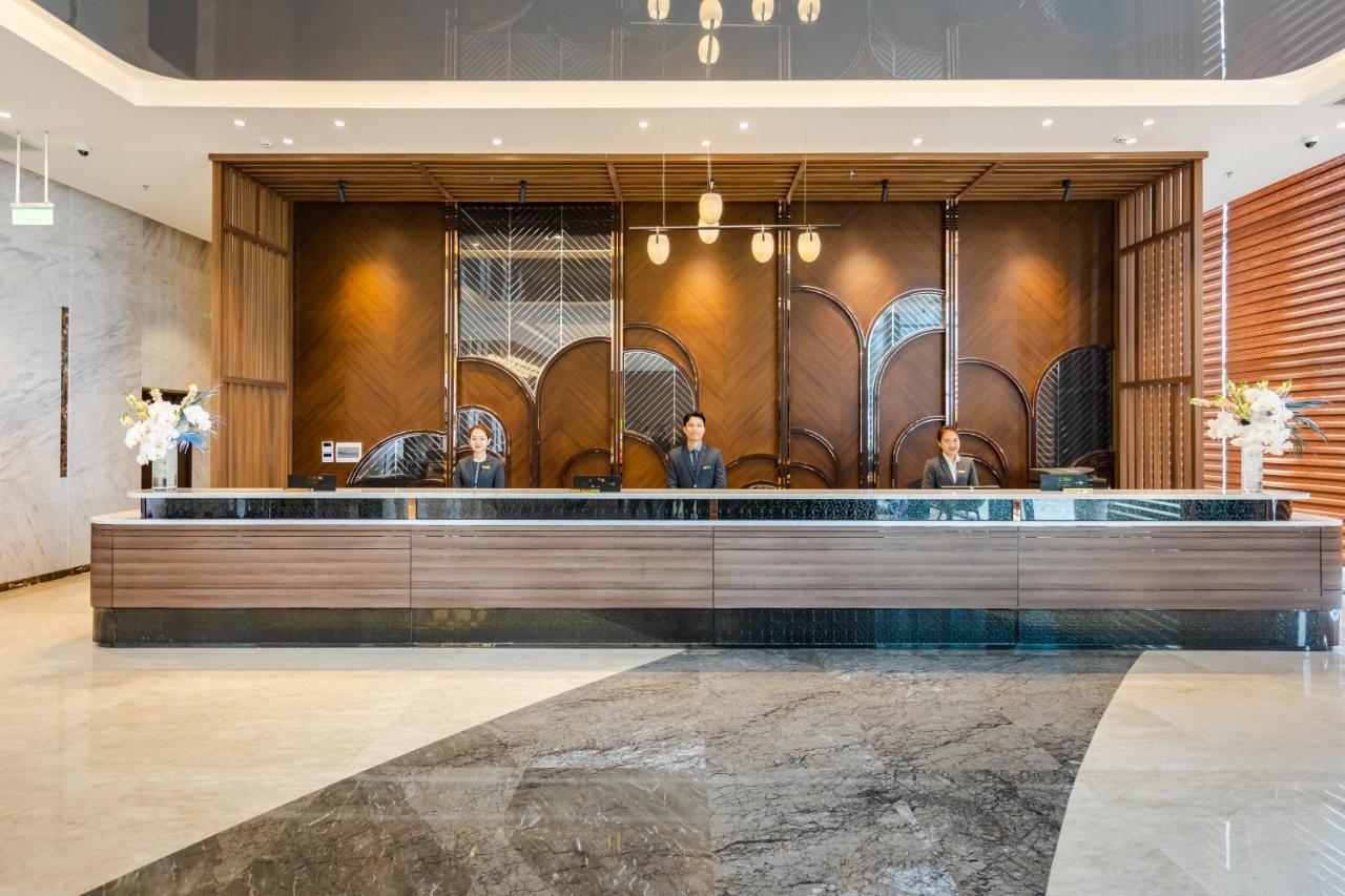 Muong Thanh Luxury Ha Long Centre Hotel Bagian luar foto
