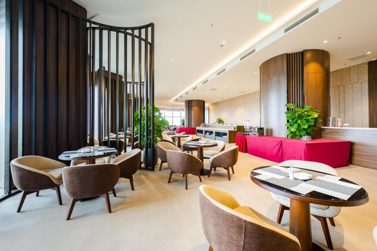 Muong Thanh Luxury Ha Long Centre Hotel Bagian luar foto
