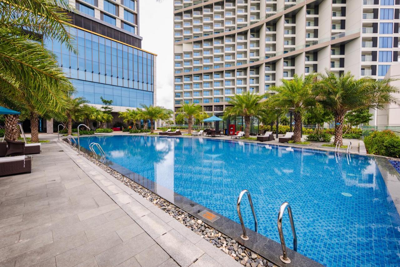 Muong Thanh Luxury Ha Long Centre Hotel Bagian luar foto