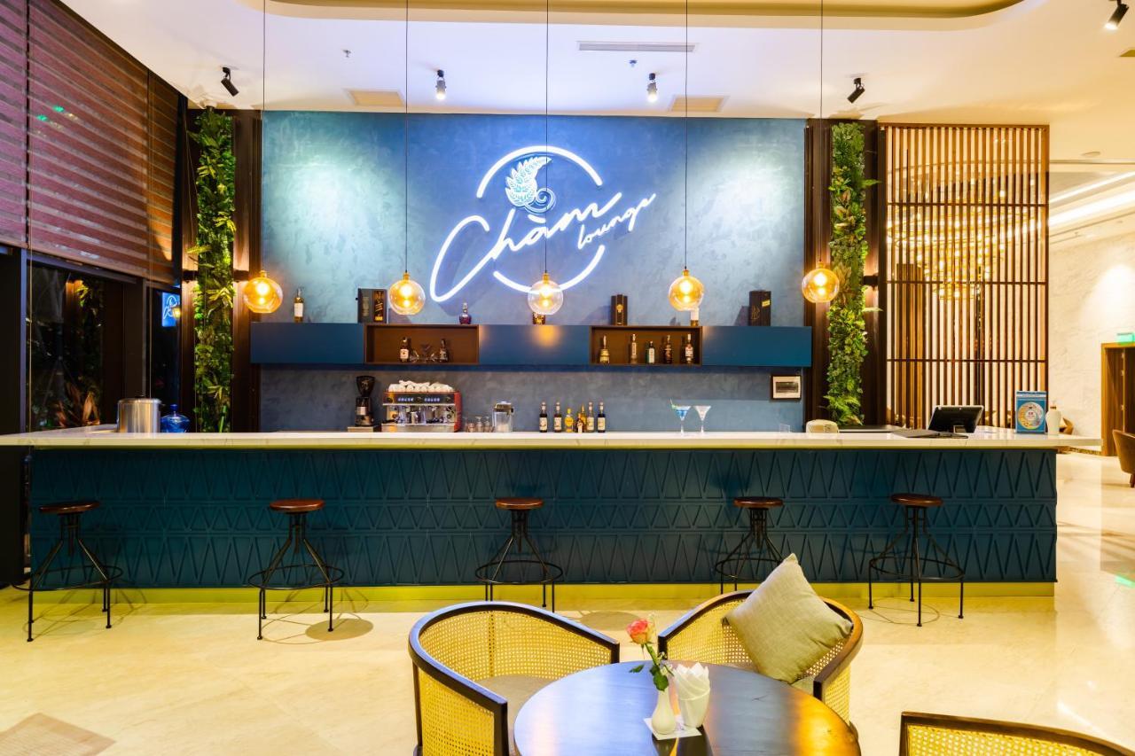 Muong Thanh Luxury Ha Long Centre Hotel Bagian luar foto