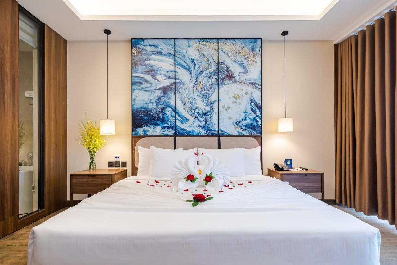 Muong Thanh Luxury Ha Long Centre Hotel Bagian luar foto